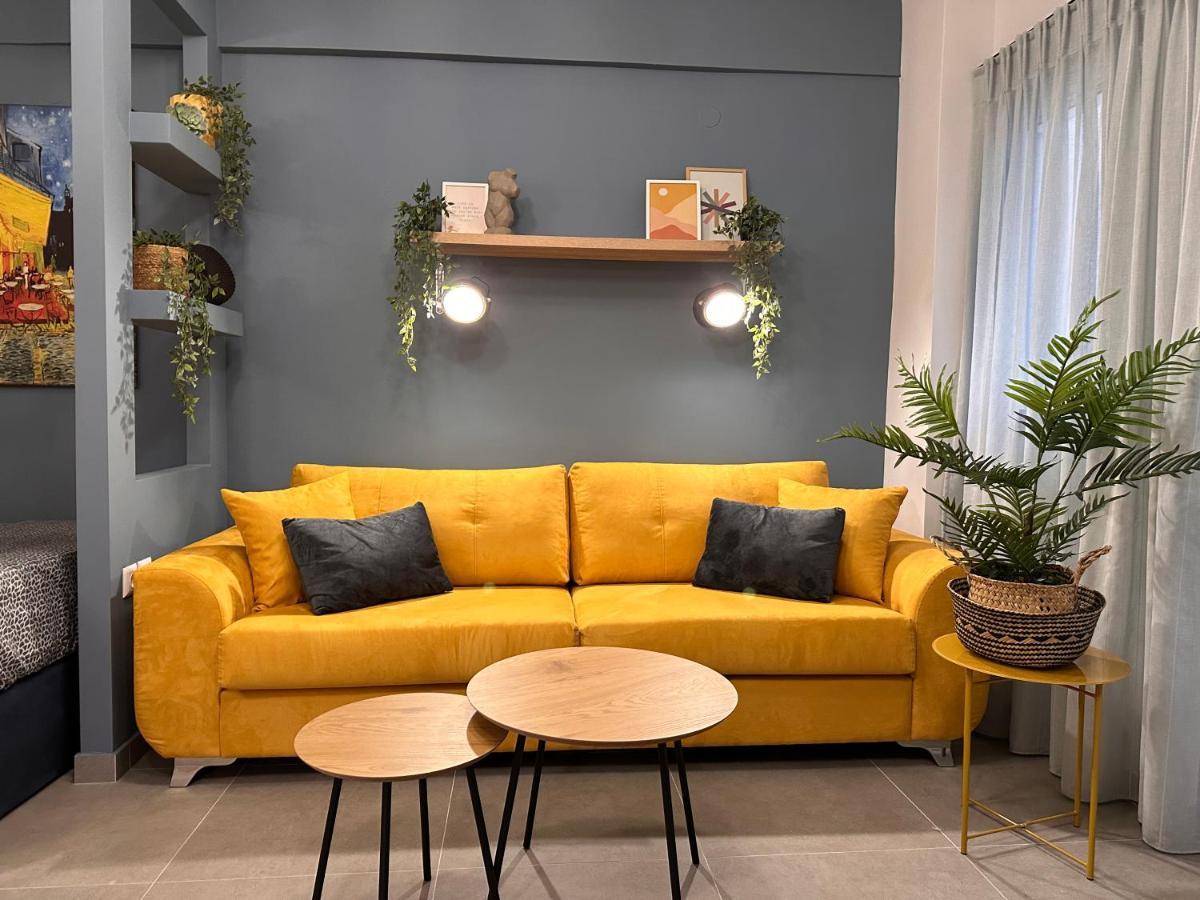 The Yellowblue Apartment, Downtown Солун Екстериор снимка